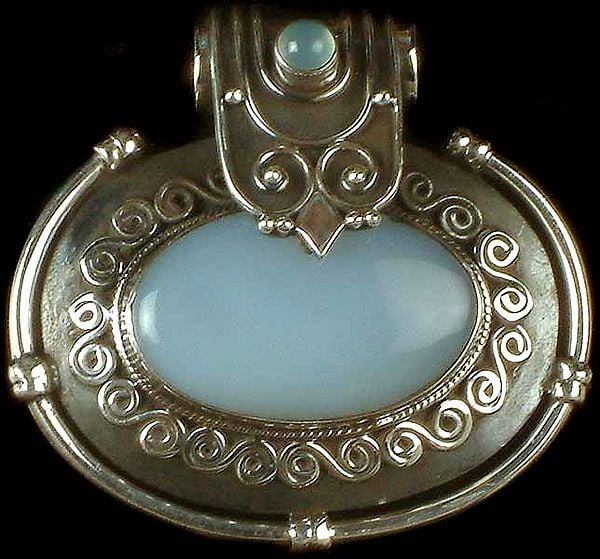 Chalcedony Pendant with Spirals