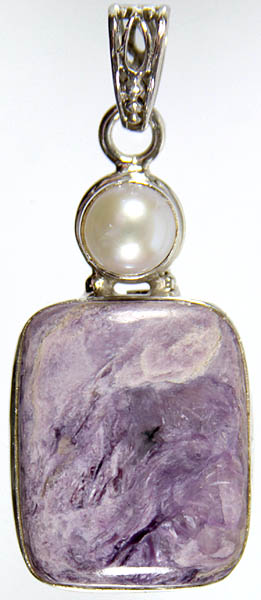 Chaorite and Pearl Pendant