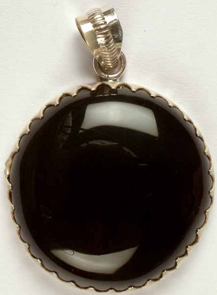 Circular Black Onyx Pendant