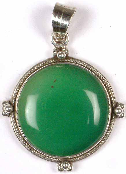 Circular Green Onyx Pendant