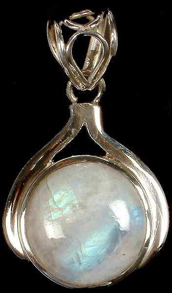 Circular Rainbow Moonstone Pendant