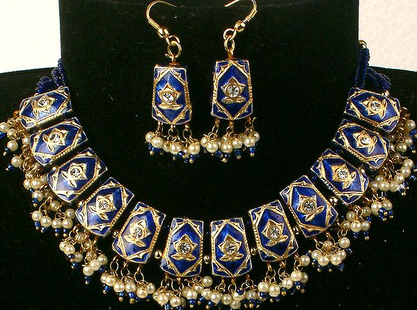 Deep Blue Superfine Necklace with Dangles and Matching Earrings Set