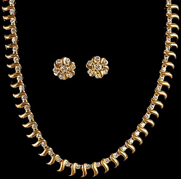 Designer Necklace with Matching Earrings Set
