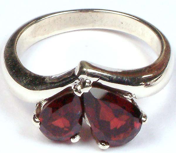 Designer Ring of Faceted Garnet