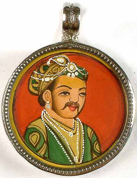 Double-sided Pendant of a Mughal King and Queen (Akbar and Jodhabai)