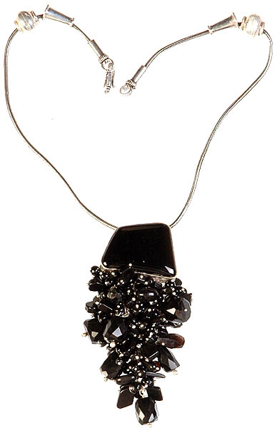 Black Onyx Bunch Necklace