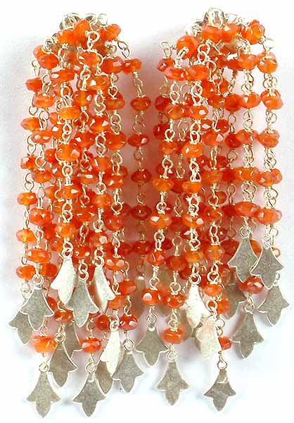 Faceted Carnelian Showers with Stars