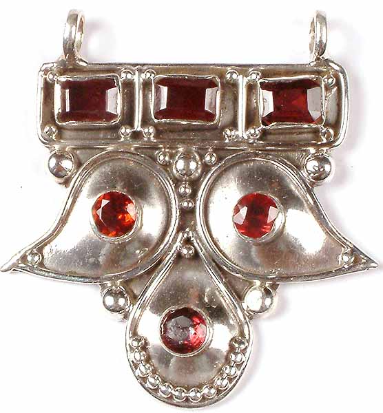 Faceted Garnet Stylised Cow Pendant