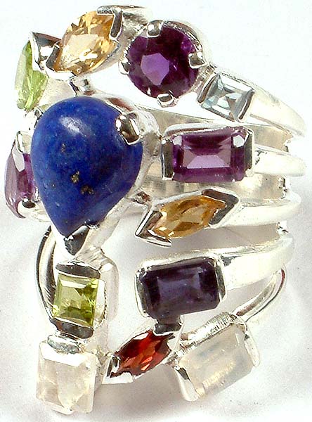 Faceted Gemstones Ring With Central Lapis Lazuli