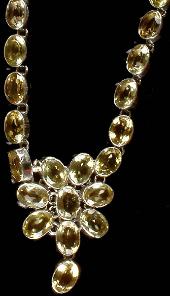 Faceted Lemon Topaz Necklace with Central Flower