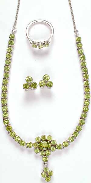 Faceted Peridot Necklace, Earrings & Ring Set