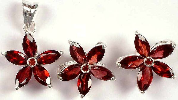 Garnet Flower Pendant and Earrings Set
