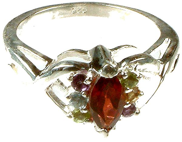 Garnet Marquis Ring