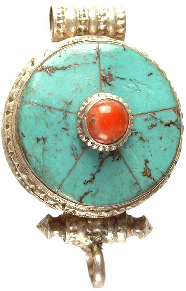 Gau Box Inlay Pendant with Central Coral
