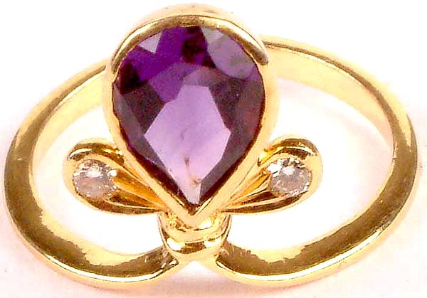 Gold Ring with Fine Cut Amethyst & Diamonds