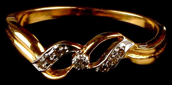 Golden Ring with Diamonds
