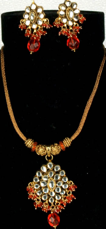 Gold-Plated Kundan Necklace with Orange Cut-Glass Beads and Earrings