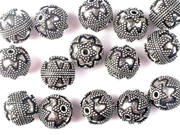 Granulated Fine Beads of Sterling Silver<br>(Price Per Four Pieces)