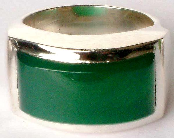 Green Onyx Curved Ring