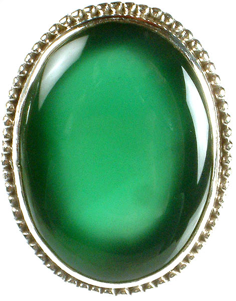 Green Onyx Oval Ring