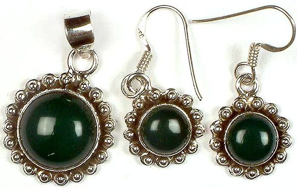 Green Onyx Pendant & Earrings Set