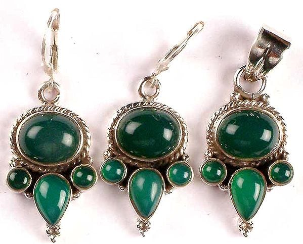 Green Onyx Pendant and Earrings Set