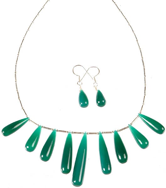 Green Onyx Plain Drop Necklace with Earrings Set
