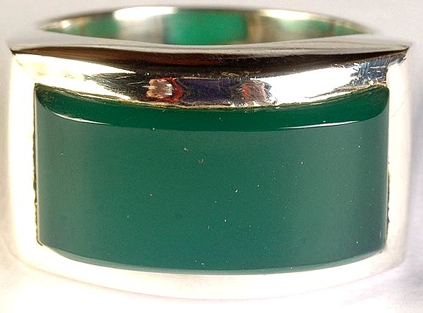 Curved Green Onyx Ring