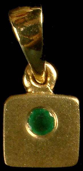 Handcrafted Pendant with Faceted Emerald