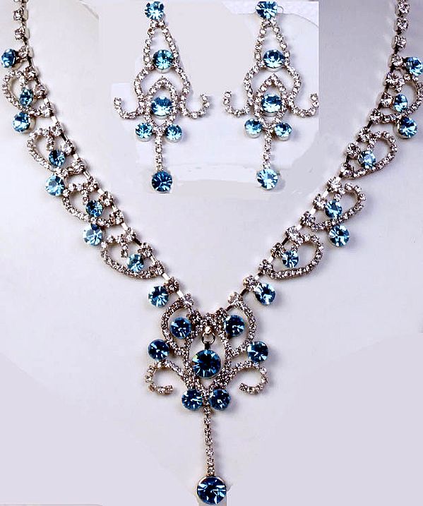 Sky-Blue Victorian Necklace and Earrings Set with Cut Glass