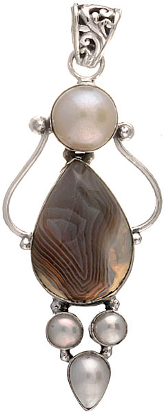 Agate and Pearl Pendant