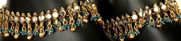 Kundan Anklet Pair with Azure Beads