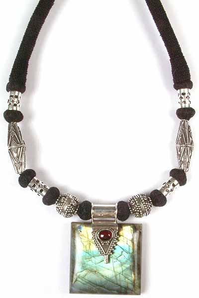 Labradorite Necklace with Garnet and Matching Cord