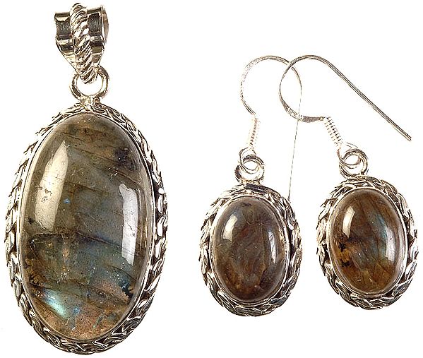 Labradorite Pendant with Matching Earrings