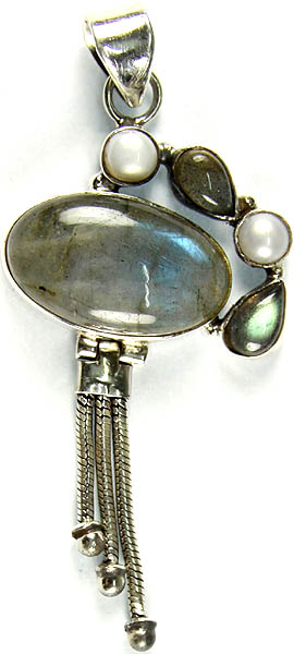 Labradorite Pendant with Twin Pearl