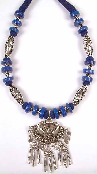 Lapis Lazuli Necklace with Two Peacocks