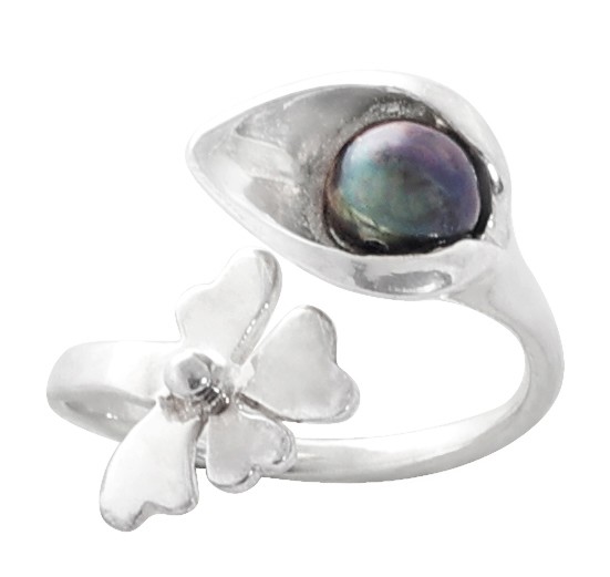 Attractive Sterling Silver ring Studded with Black Pearl Stone