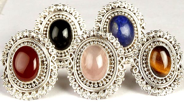 Lot of Five Gemstone Oval Rings (Black Onyx, Lapis Lazuli, Carnelian, Rose Quartz and Tiger Eye)
