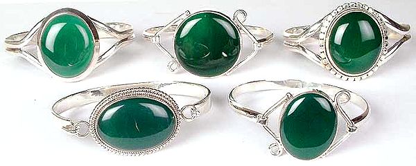 Lot of Five Green Onyx Bracelets