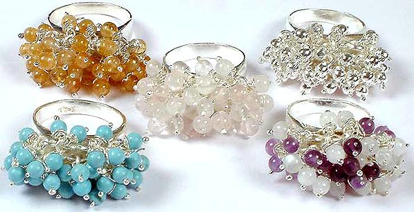 Lot of Five Gypsy Rings