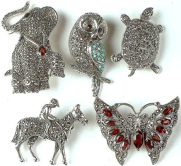 Lot of Five Wild Life Brooches