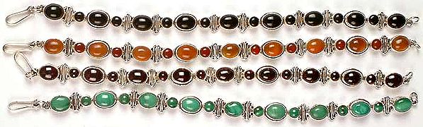 Lot of Four Gemstone Bracelets<br>(Black Onyx, Carnelian, Garnet & Malachite)