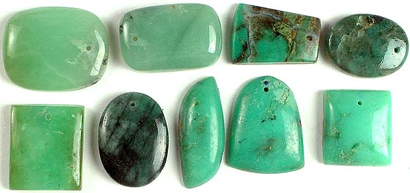 Lot of Nine Emerald and Chrysoprase Cabochons
