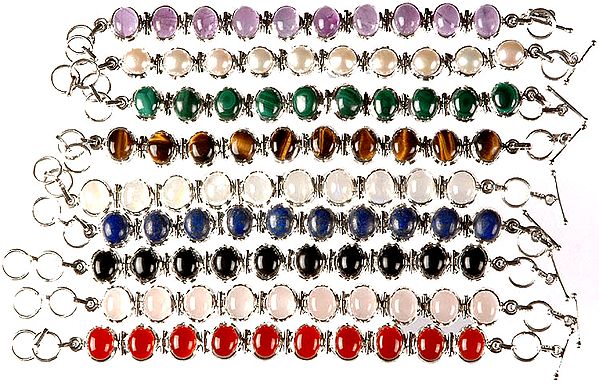 Lot of Nine Gemstone Bracelets (Amethyst, Pearl, Malachite, Tiger Eye, Rainbow Moonstone, Lapis Lazuli, Black Onyx, Rose Quartz and Carnelian)
