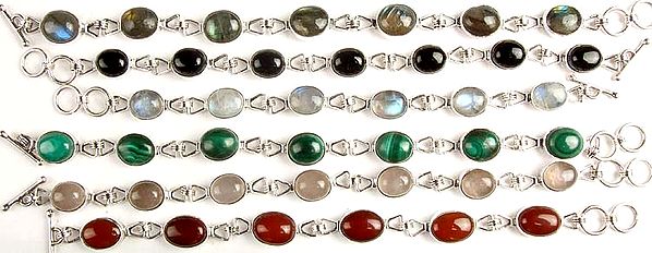Lot of Six Gemstone Bracelets (Labradorite, Black Onyx, Rainbow Moonstone, Malachite, Rose Quartz and Carnelian)