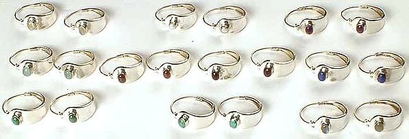 Lot of Ten Gemstone Earrings (Rainbow Moonstone, Pearl, Garnet, Blue Chalcedony, Garnet, Amethyst, Lapis Lazuli, Malachite, Turquoise & Labradorite)