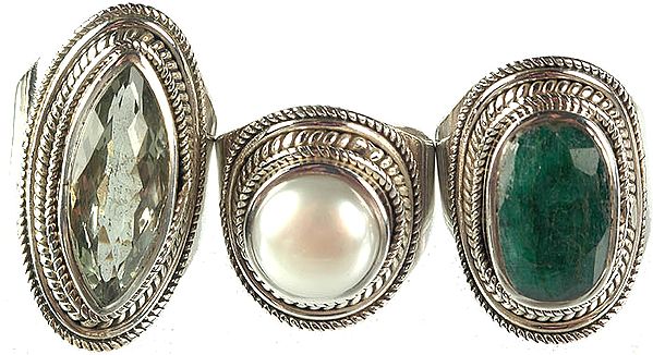 Lot of Three Gemstone Finger Rings (Green Amethyst, Pearl and Faceted Emerald)