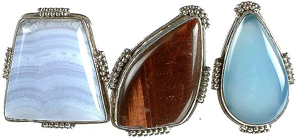 Lot of Three Gemstone Rings (Lace Agate, Iron Tiger Eye and Blue Chalcedony)
