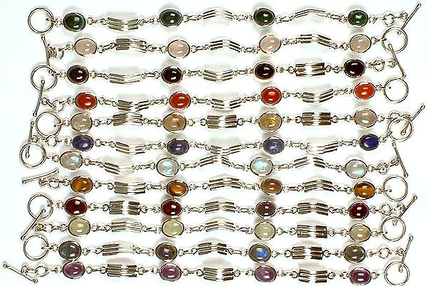 Lot of Twelve Gemstone Bracelets<br>(Malachite, Rose Quartz, Black Onyx, Carnelian, Rutilated Quartz, Lapis Lazuli, Rainbow Moonstone, Tiger Eye, Garnet, Prehnite, Labradorite & Amethyst)