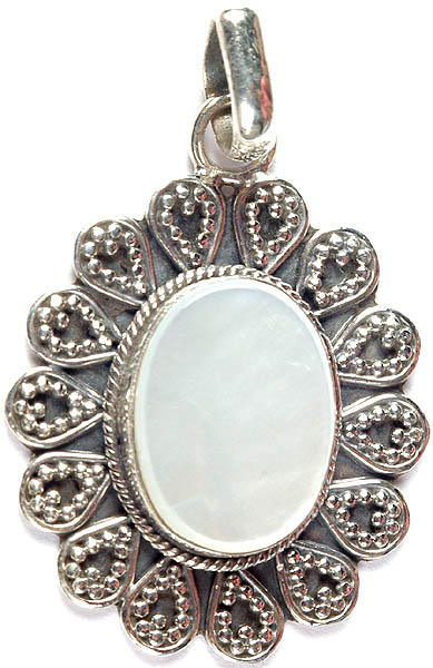 MOP Oval Pendant